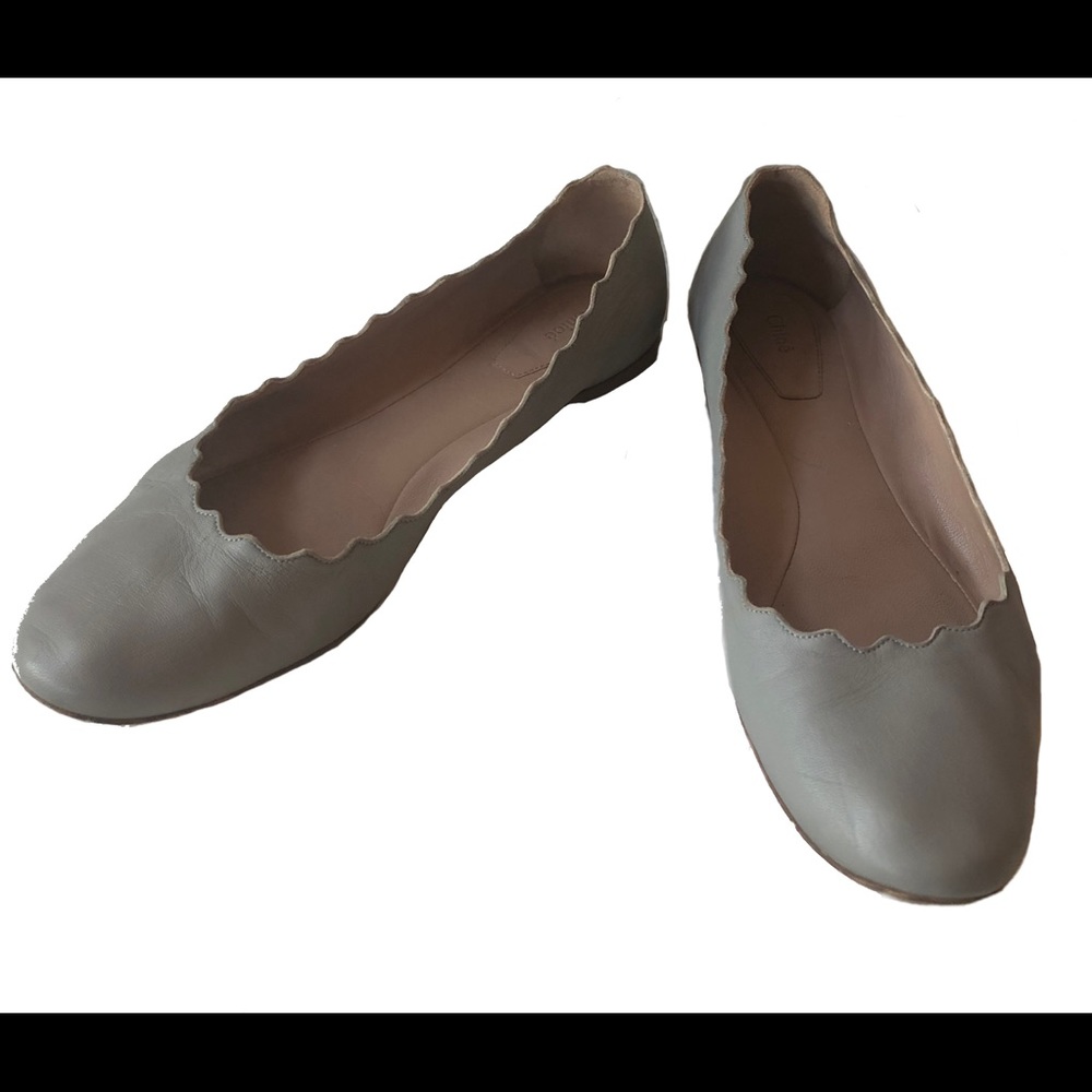 Chloe flats with scalloped edge. Size 38.